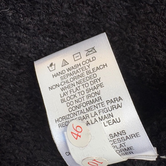 Y2K Sigrid Olsen Sport Women's Black Sweater Sz M 3/4 Sleeve Minimalist New - Picture 7 of 9